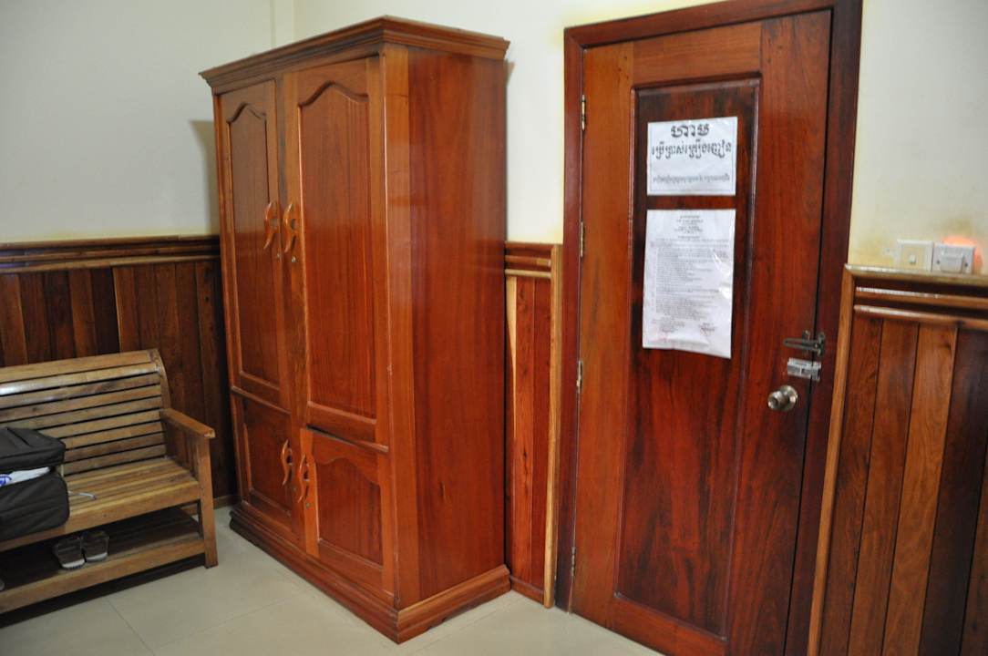 Wejście do pokoju Hotel Kampong Thom Village