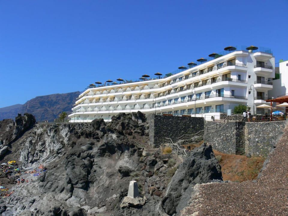 Seitenansicht des Hotels Barceló Santiago - Adults Only