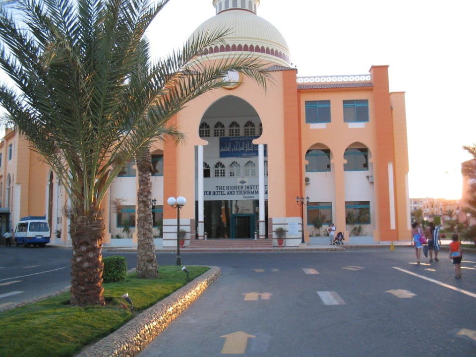 Außenansicht Eingangsbereich Pickalbatros Aqua Park Resort - Hurghada