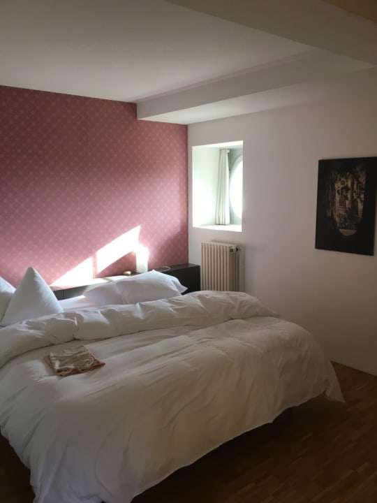 Zimmer Hotel Schloss Münchenwiler