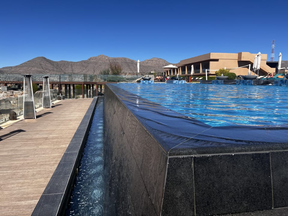 Pool Anantara Al Jabal Al Akhdar Resort
