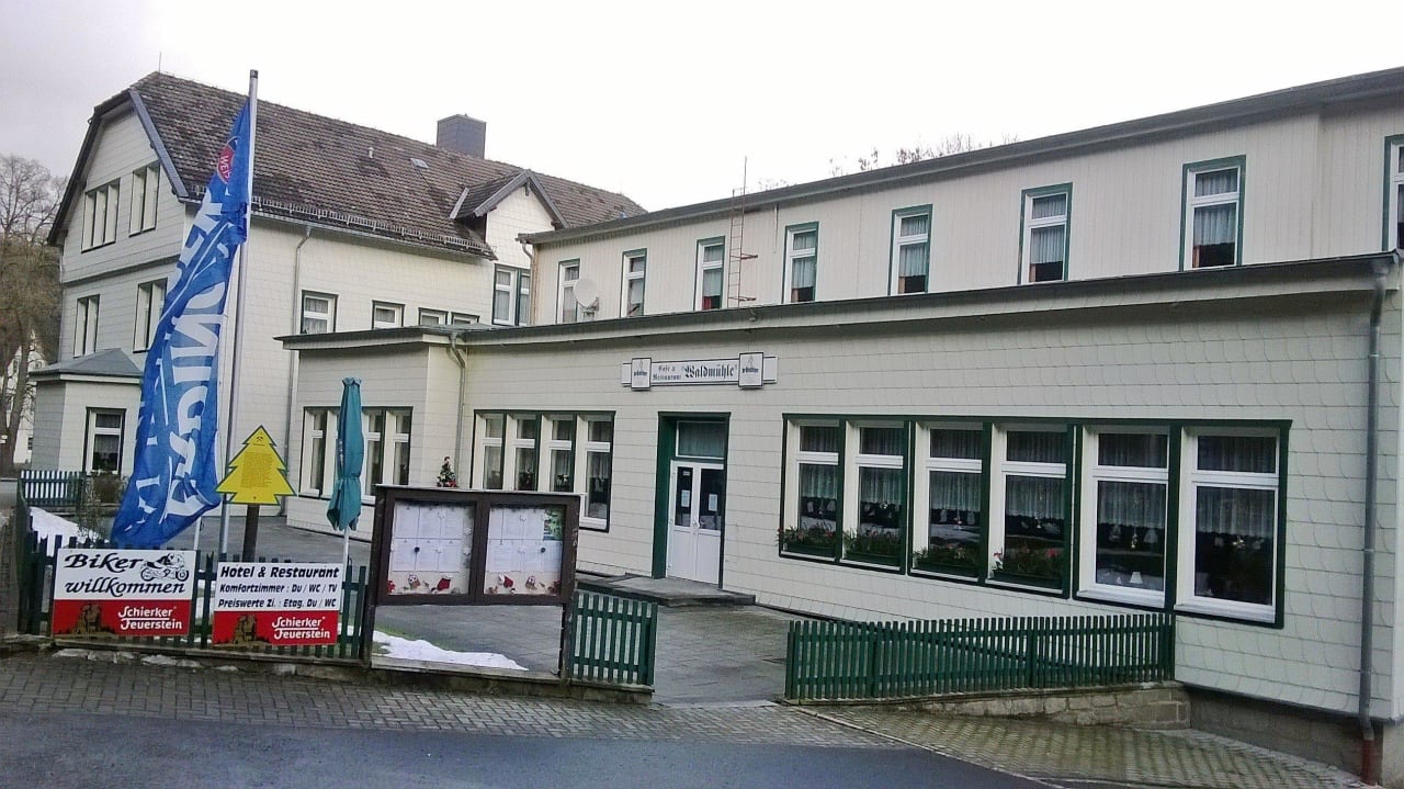 Terrasse wo auch das Grillen statt fand Hotel Waldmühle