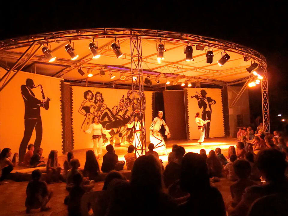 Abendprogramm Beach Albatros Resort