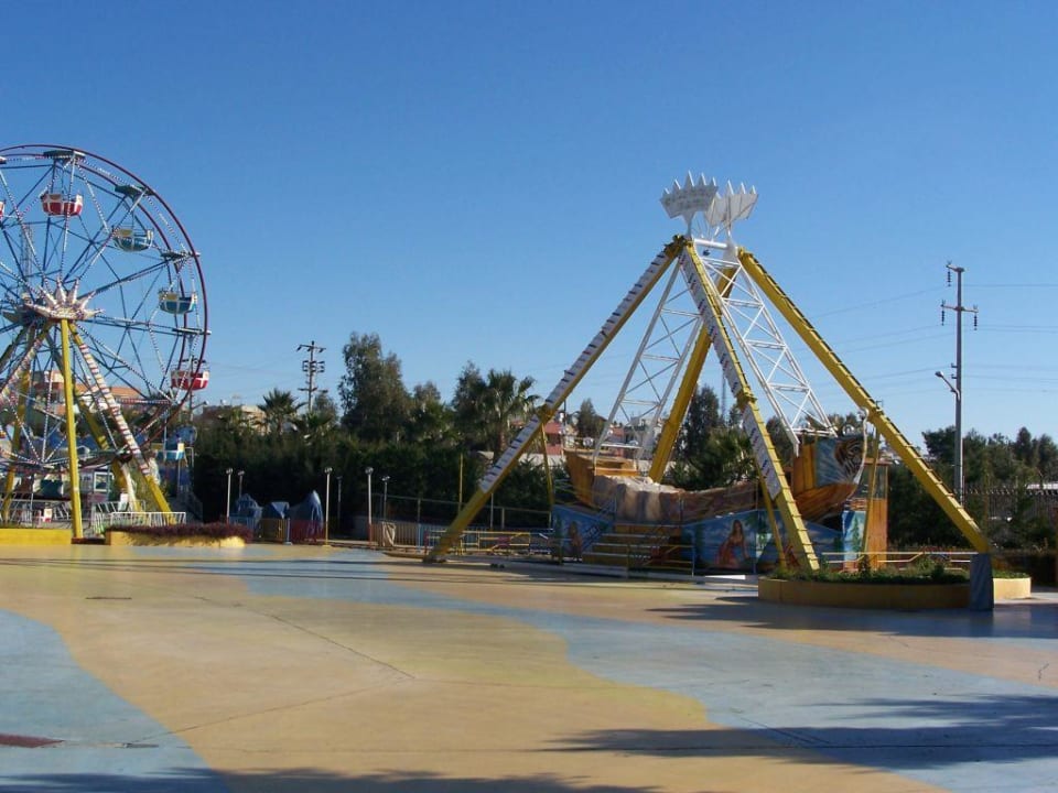 LunaPark Selectum Family Resort Side