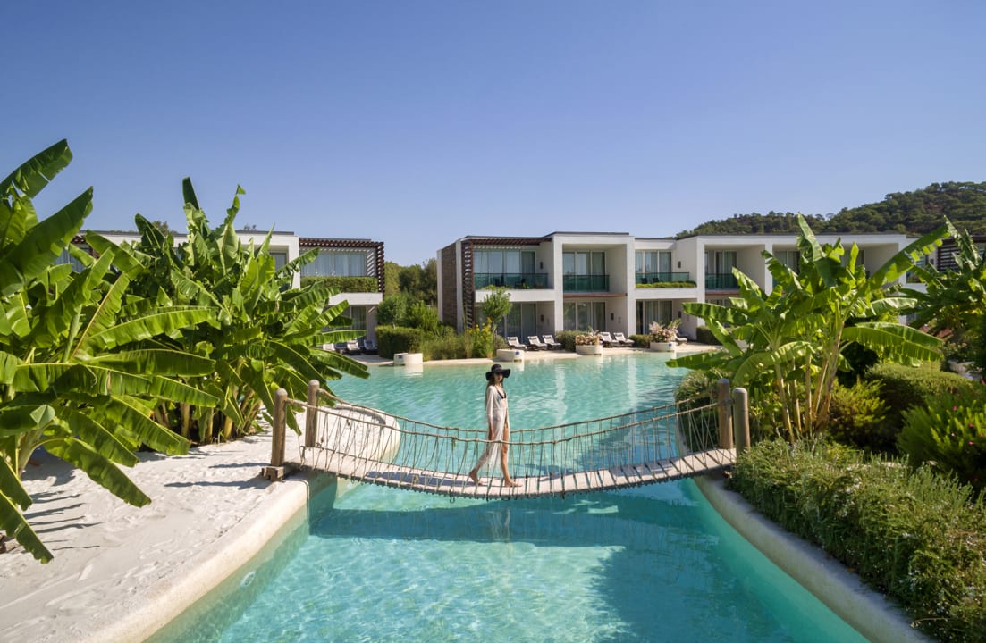 Pool Rixos Premium Tekirova