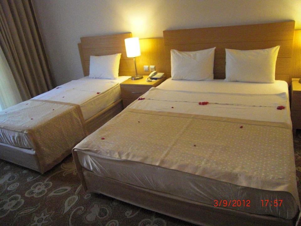 Doppelzimmer für 3 Personen Lapta Holiday Club