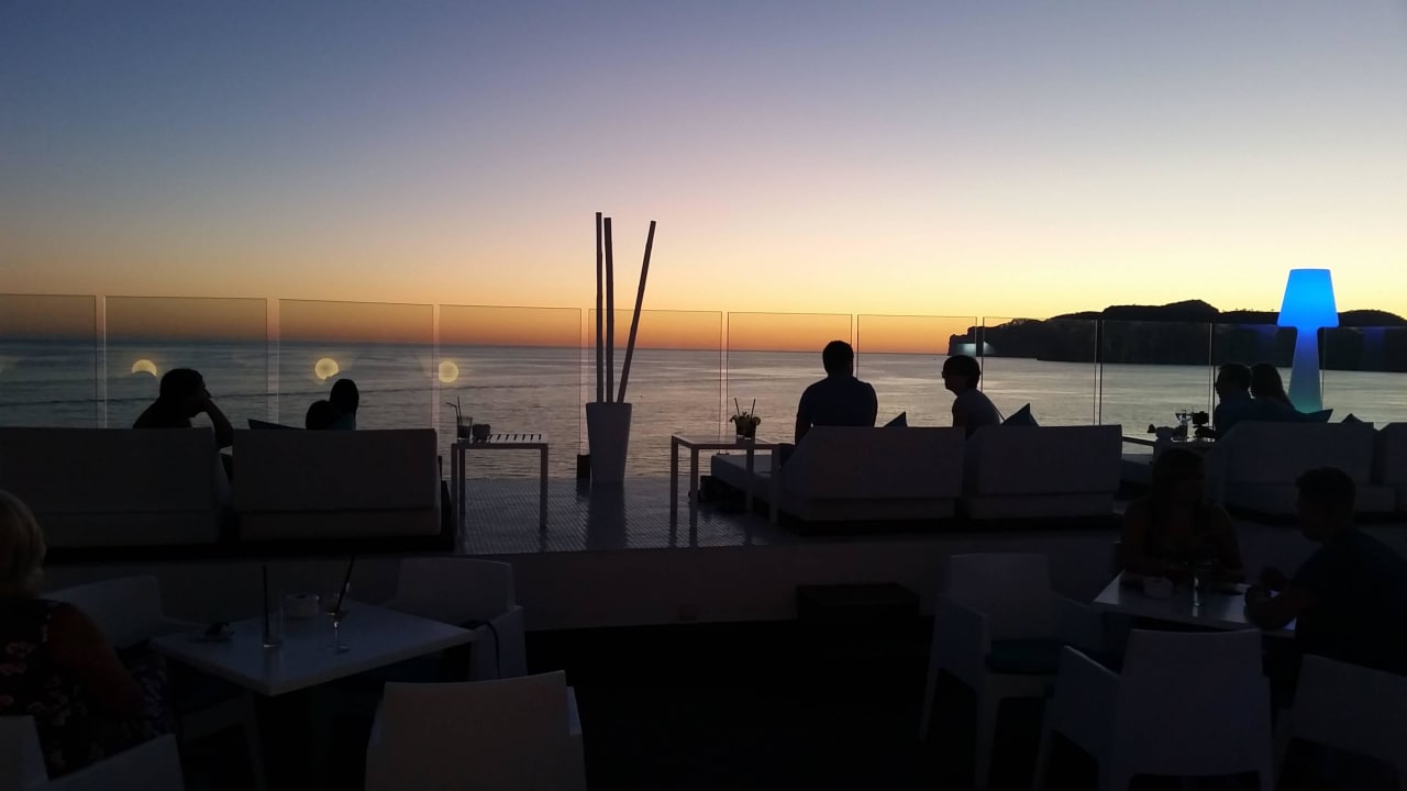 Blue Bar Sentido Fido Punta del Mar – Adults only