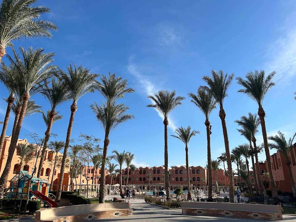 Außenansicht Jaz Makadi Oasis Resort