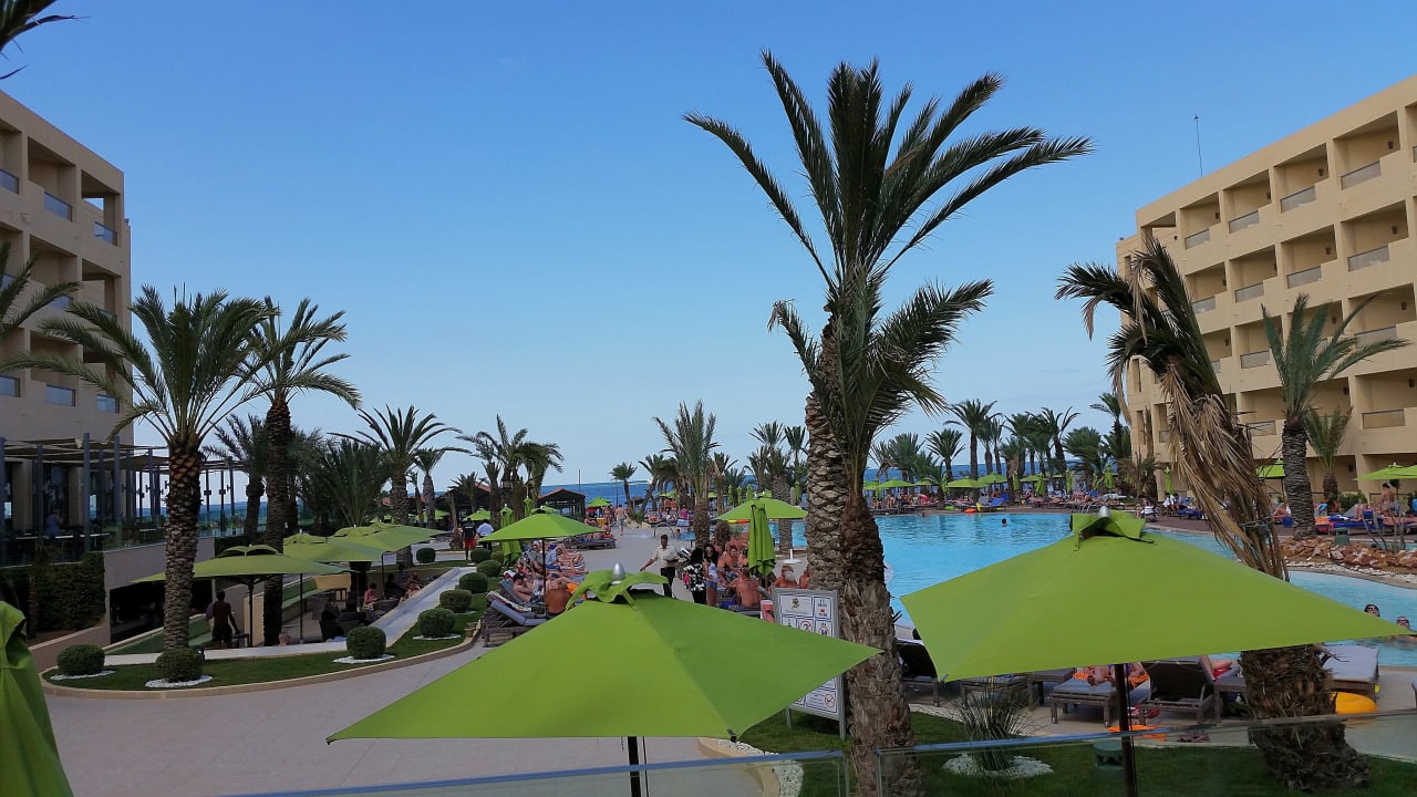Blick von der Lobbybar Hotel Rosa Beach