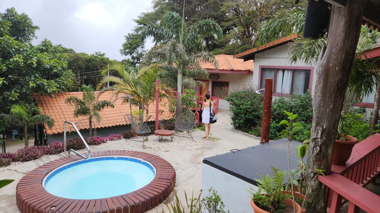 Pool Selina Monteverde