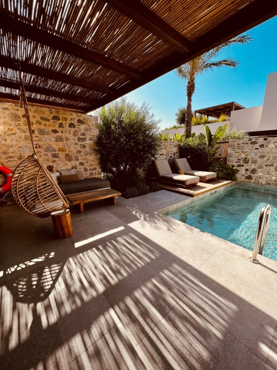 Zimmer Theros All Suite Hotel - Adults Only