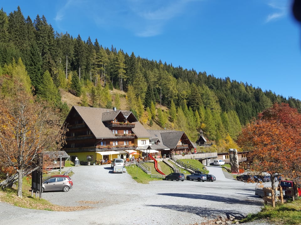 Außenansicht Erlebnisgasthof Moasterhaus