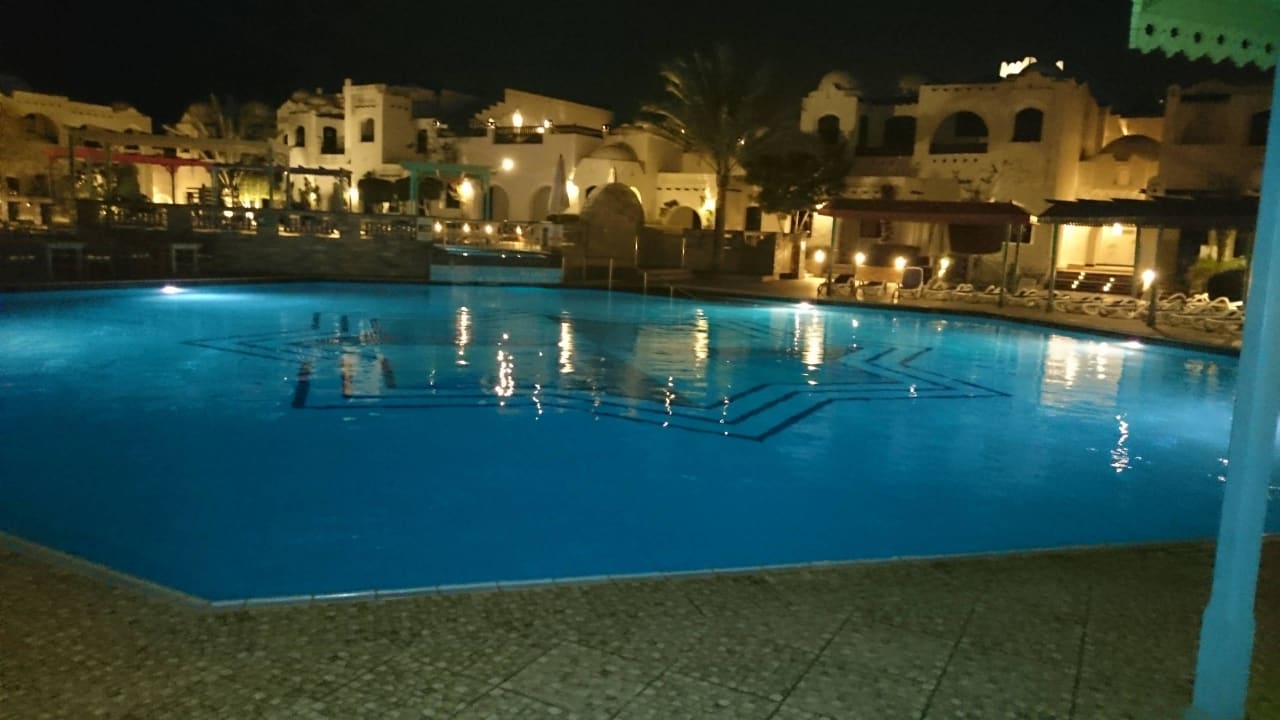 Бассейн Arabella Azur Resort
