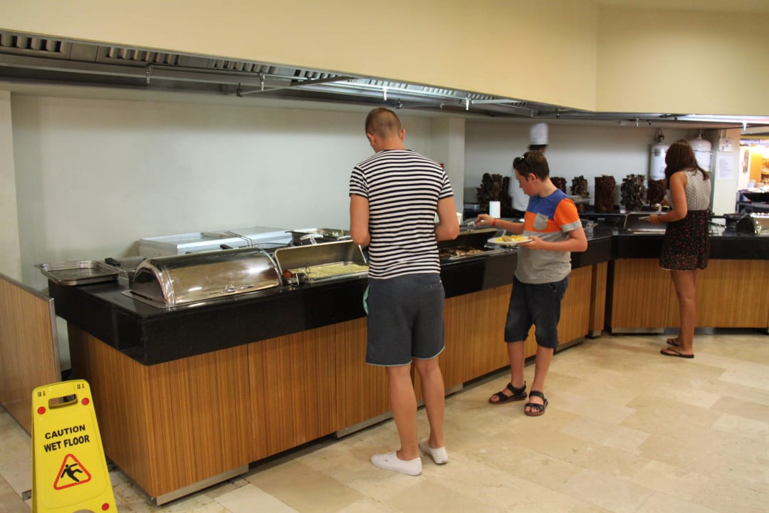 Abendbuffet PALOMA Perissia