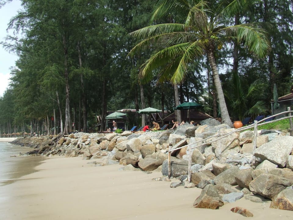 Hotelstrand während der Flut Best Western Premier Bangtao Beach Resort & Spa