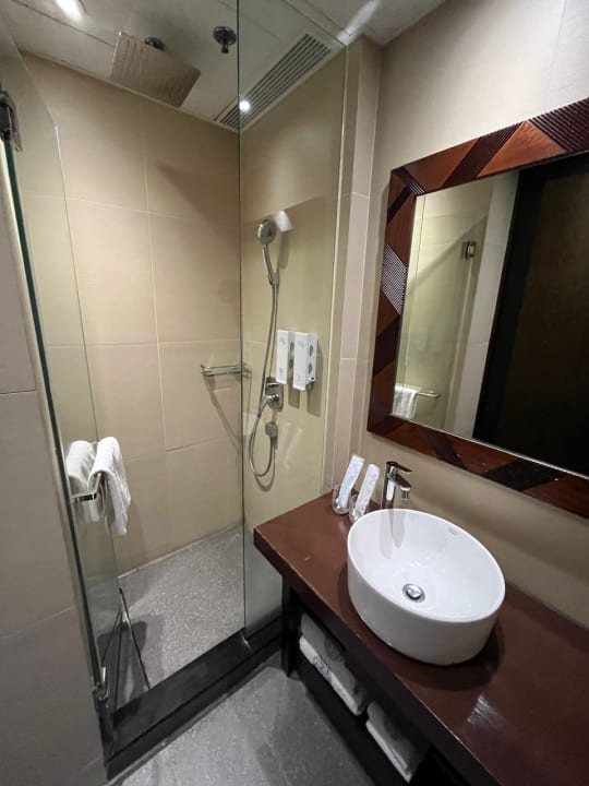Zimmer Hotel COZi Resort Tuen Mun