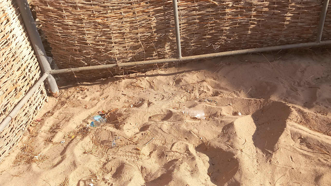 Strand Lotus Bay Beach Resort