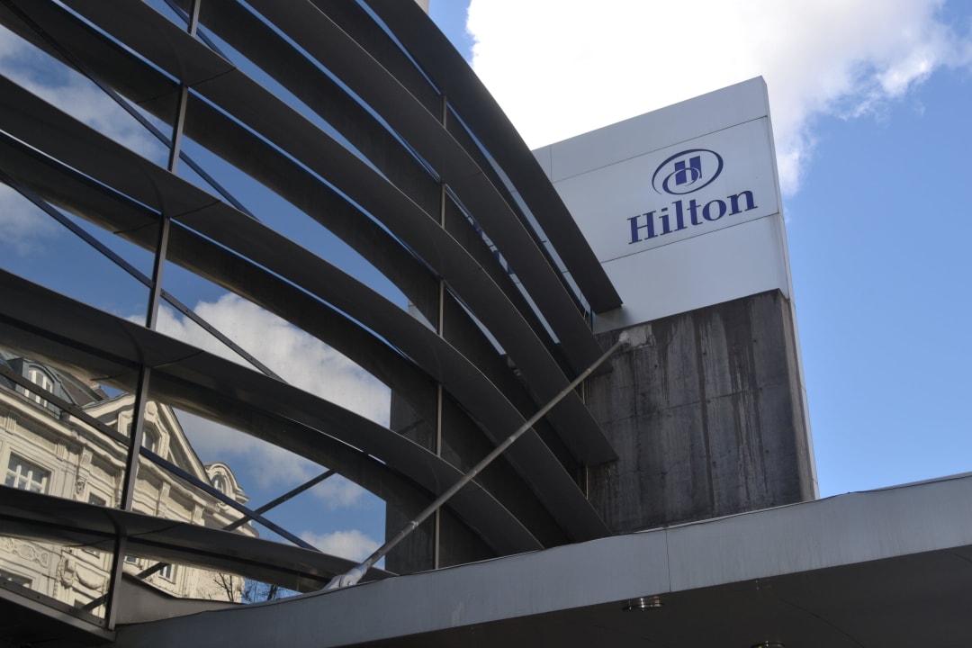 Front Hotel Hilton Vienna Park