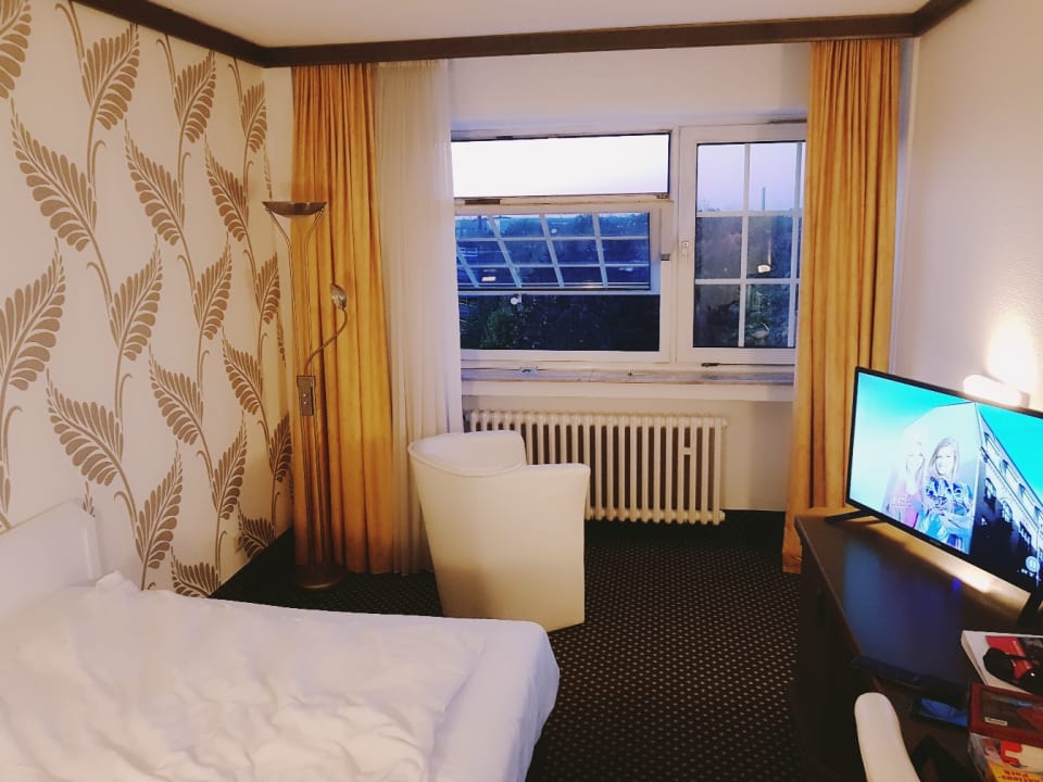 Zimmer Terminal Hotel Köln