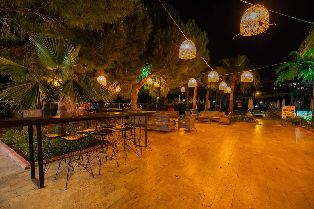 Außenansicht Ramada Resort Kusadasi & Golf