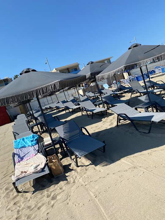 Strand Sirines Luxury Hotel & Spa