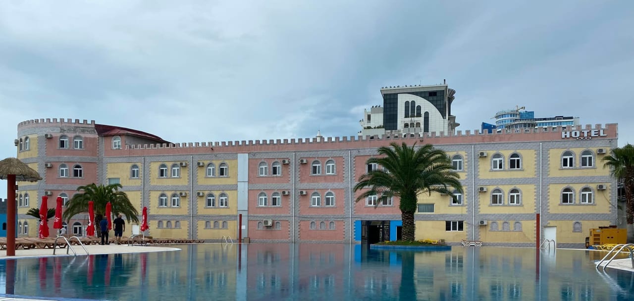 Pool Hotel Aquapark Batumi