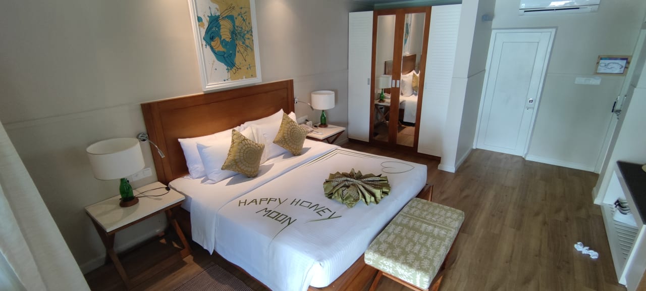 Zimmer Ellaidhoo Maldives by Cinnamon