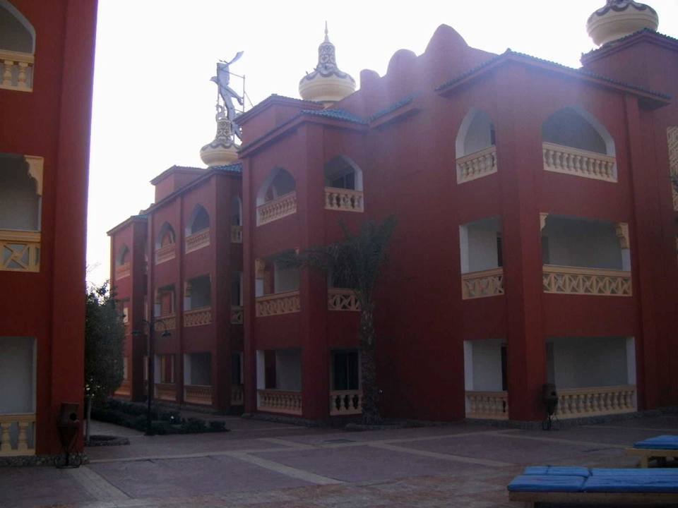 Nebengebäude Pickalbatros Alf Leila Wa Leila Resort - Neverland Hurghada
