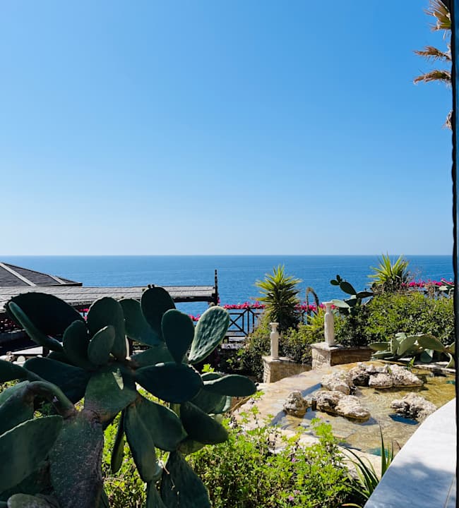 Außenansicht Hotel Kalithea Horizon Royal