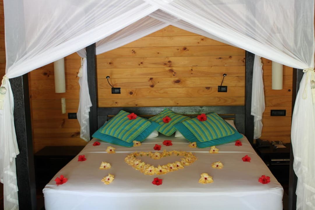 Bungalow 120 Meeru Maldives Resort Island