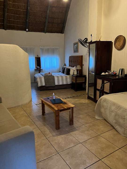 Zimmer Elephants Footprint Lodge