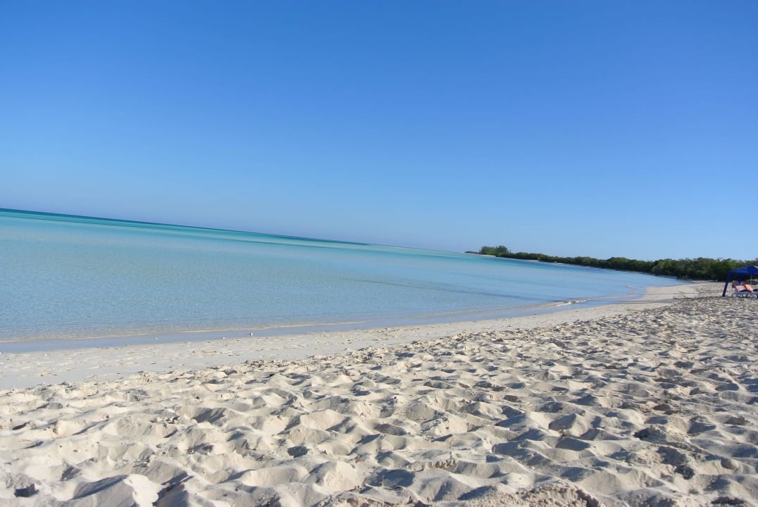 Hotelstrand rechte Seite Memories Caribe Beach Resort