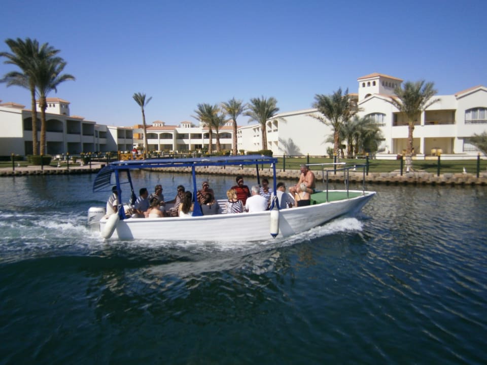 Fahrt mit dem Boot auf der Lagune Pickalbatros Dana Beach Resort - Hurghada