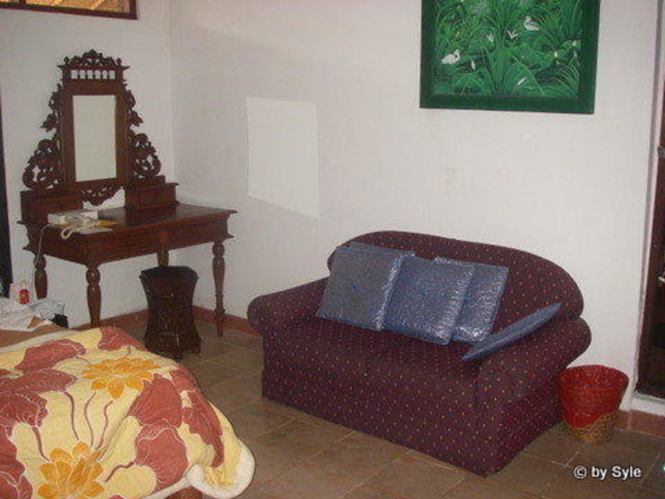 Sofa nebem Bett Hotel Gazebo Beach