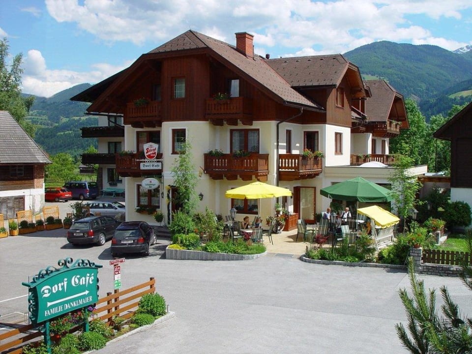 Dorf Café, Weißenbach Gästezimmer Dorf Café