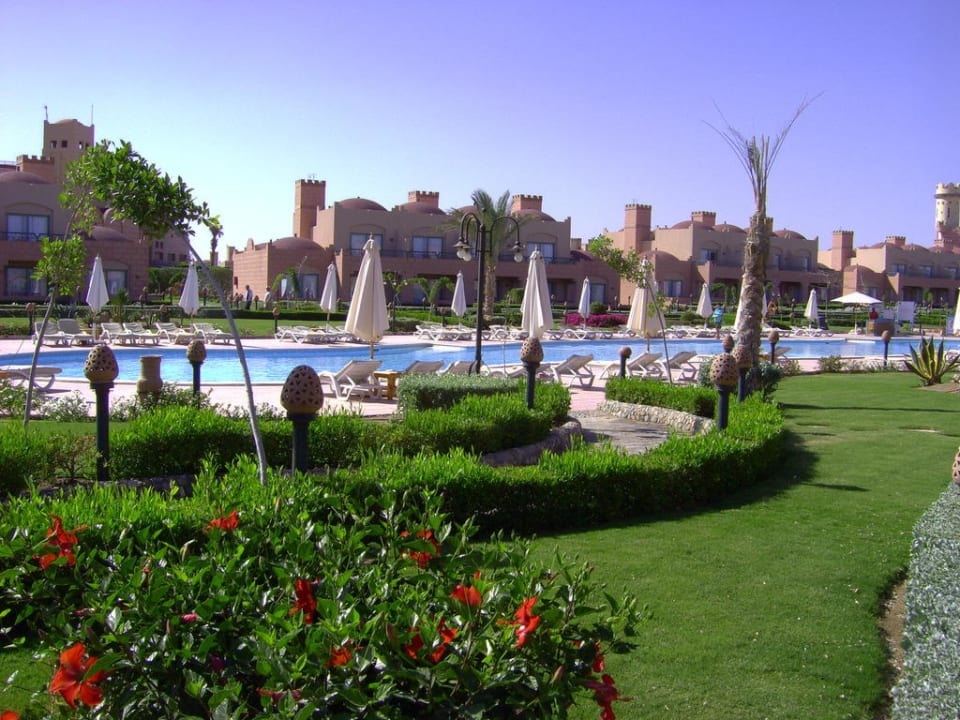 Pool in der schönen Gartenanlage Sentido Akassia Beach