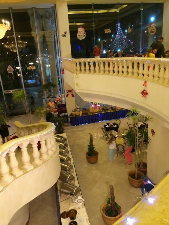 Blick von Lobby aus Hotel Titanic Palace