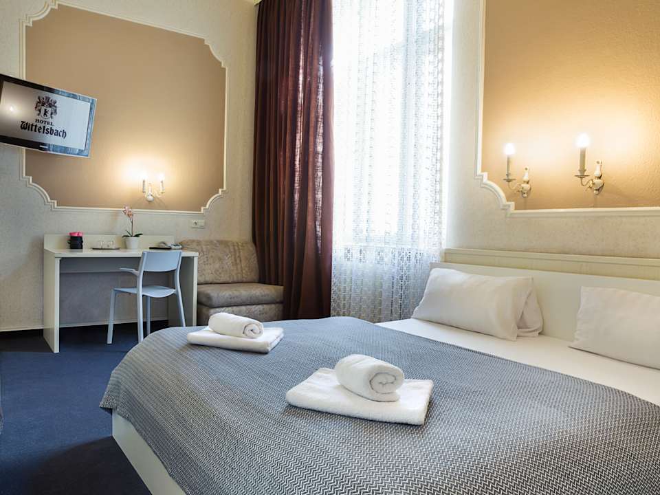 Zimmer Hotel Wittelsbach am Kurfürstendamm