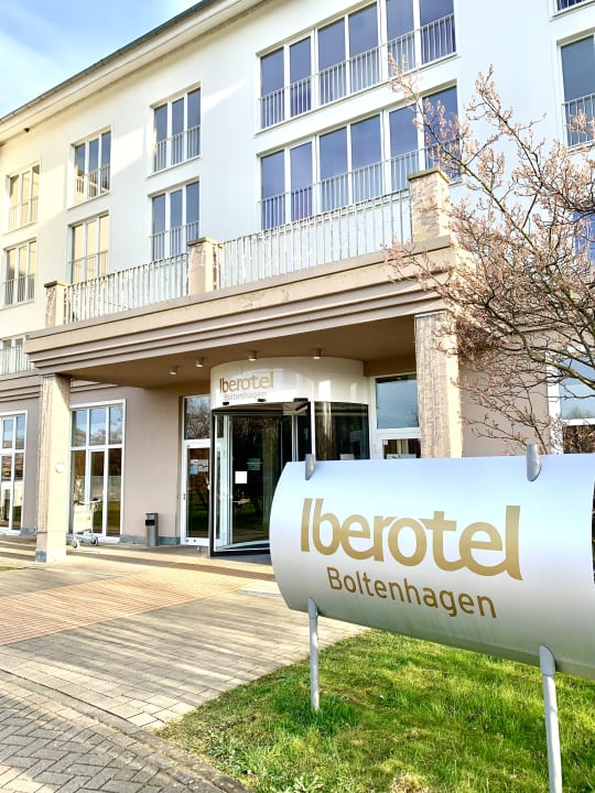 Lobby Lindner Hotel Boltenhagen, part of JdV by Hyatt