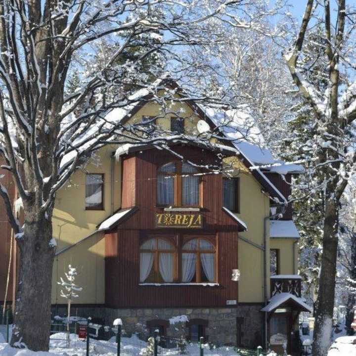 Toreja zimą Pension Toreja