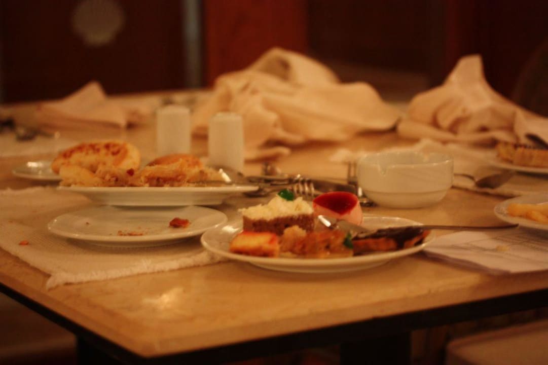 5 Sterne Service sieht anders aus! The Grand Hotel Sharm El Sheikh