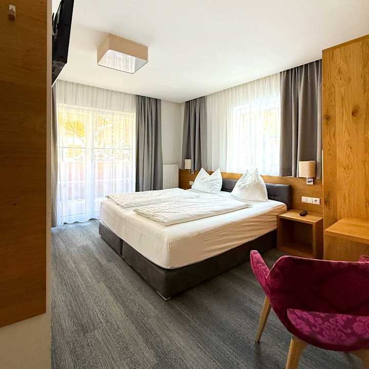 Zimmer Familien- & Wanderhotel Erika