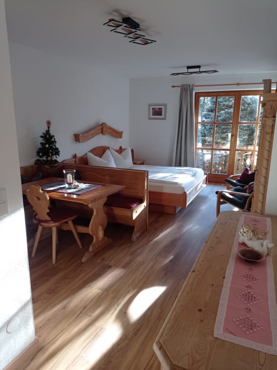 Zimmer Ferienwohnung Uschi - Gästehaus Becher