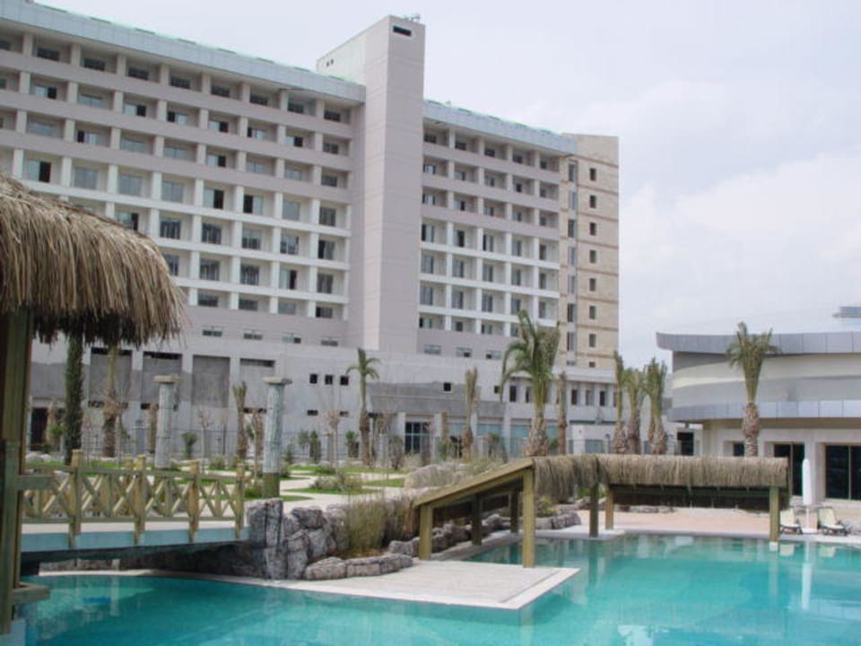 pool Royal Wings Hotel
