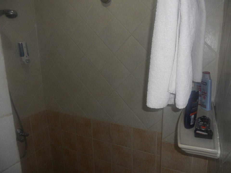 Dusche Xperience St. George Homestay