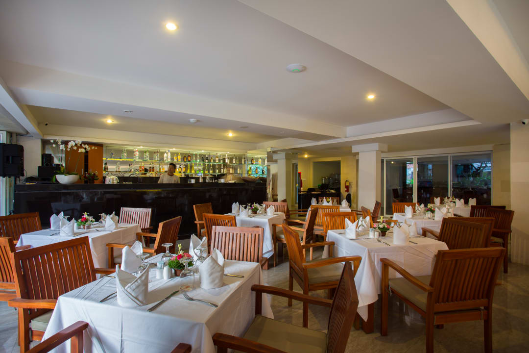Restaurant The Sun Hotel & Spa Legian