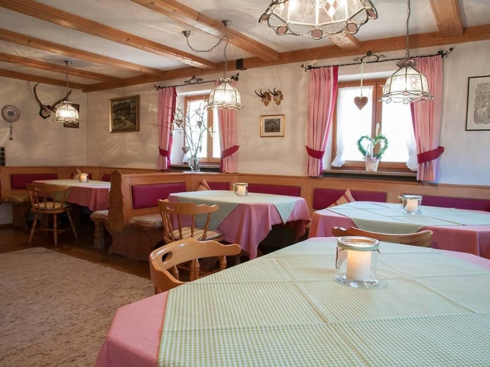 Frühstücksraum Gästehaus Gutfelder Hof