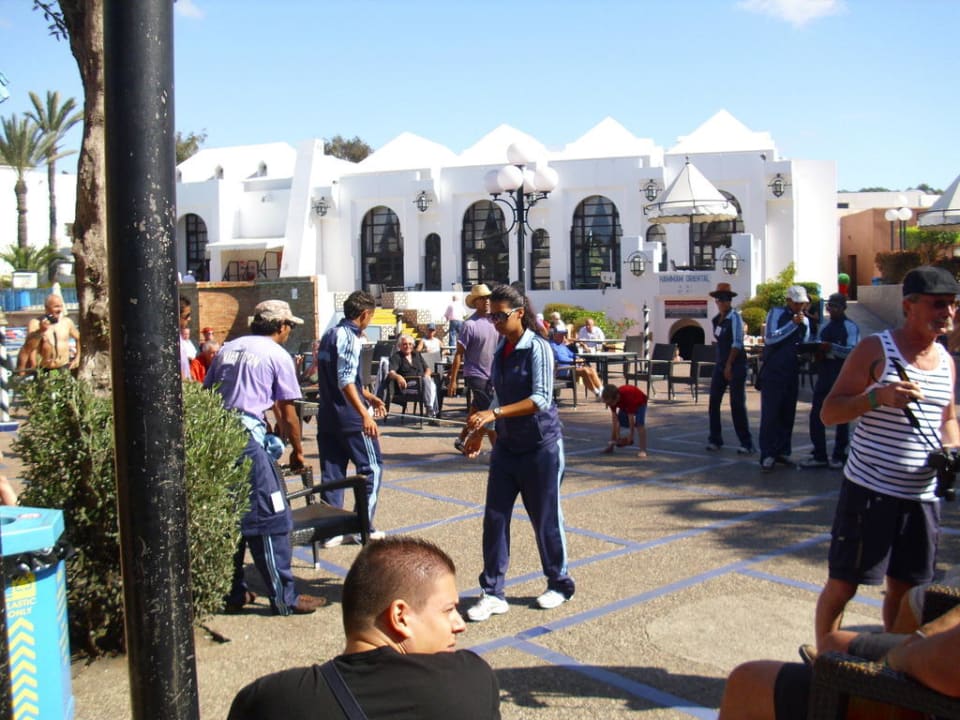 Centraler Platz mit Animation Club El Pueblo Tamlelt