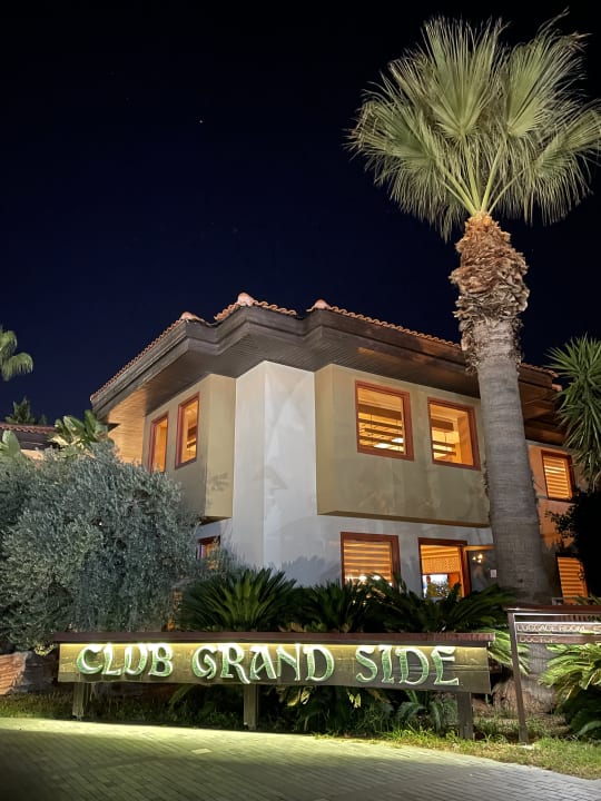 Außenansicht Club Grand Side