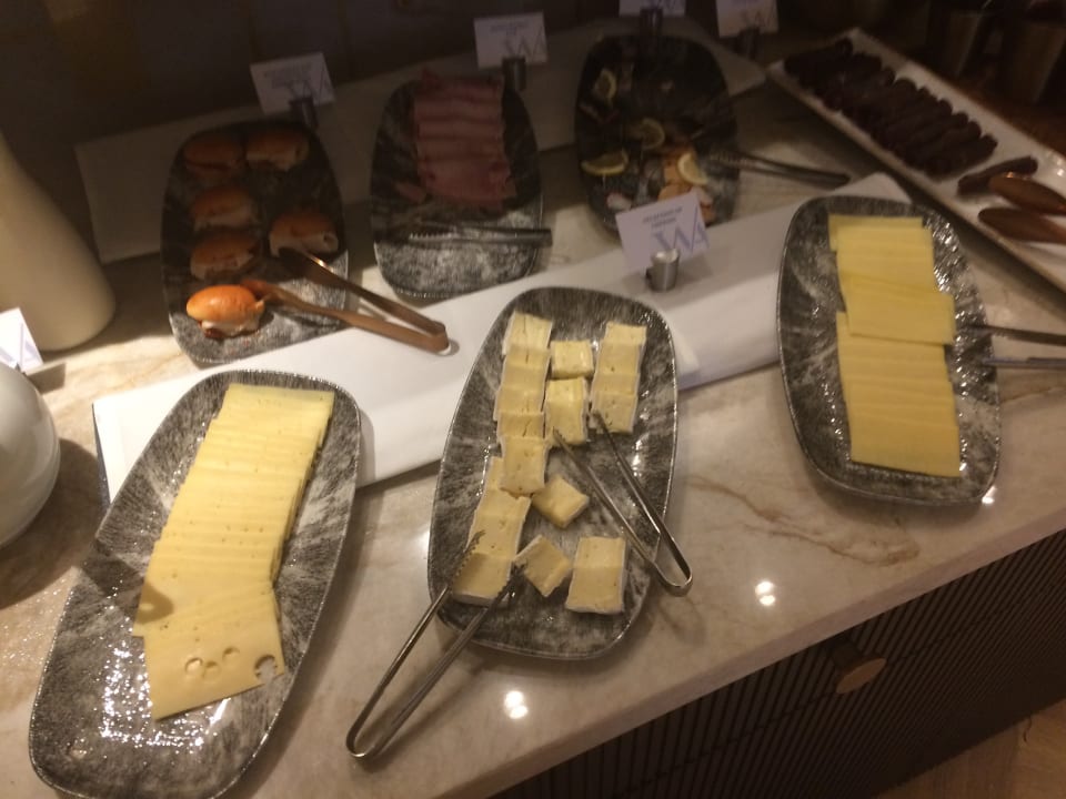 Gastro 100 Queen's Gate Hotel London Kensington, Curio Collection by Hilton